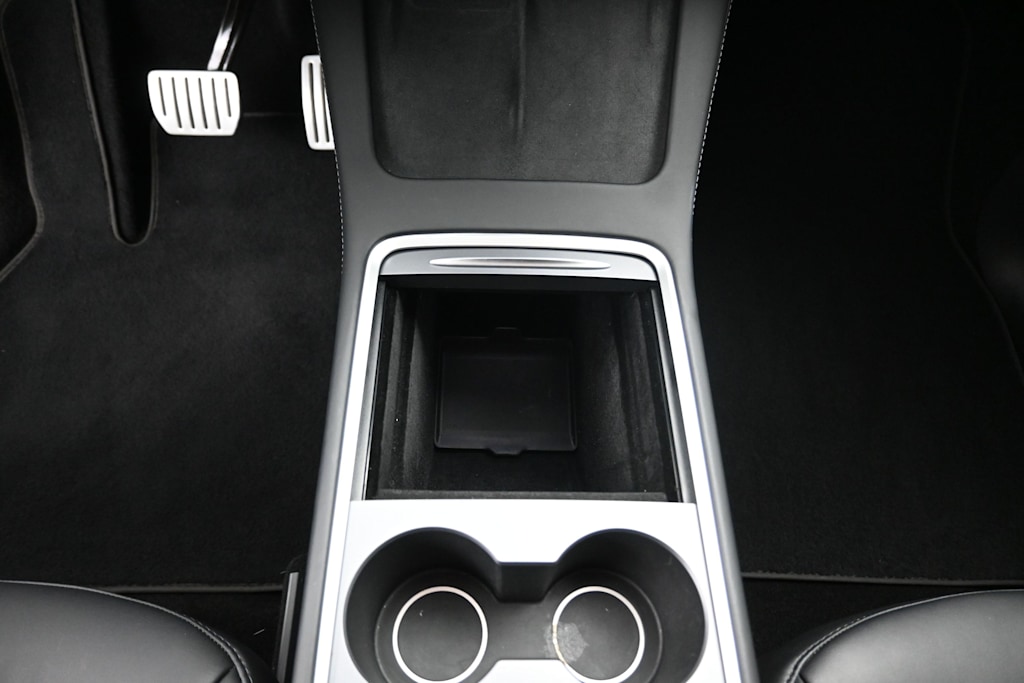Thumbnail: 2024 Tesla Model Y - 15