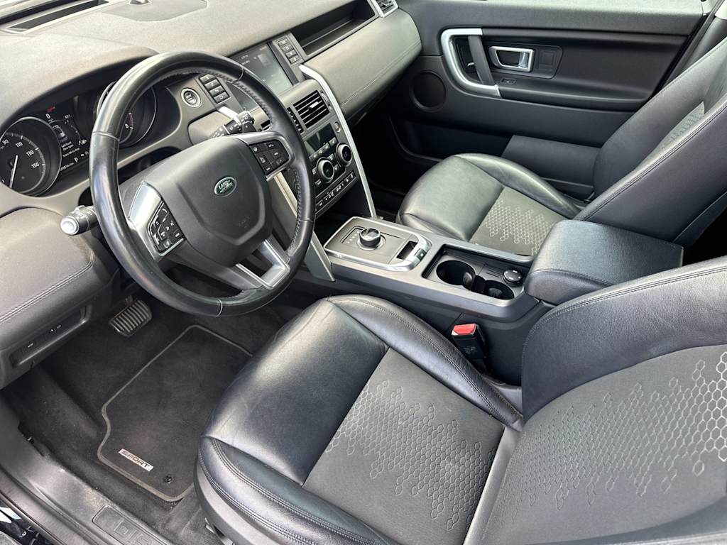 2018 Land Rover Discovery Sport SE 9