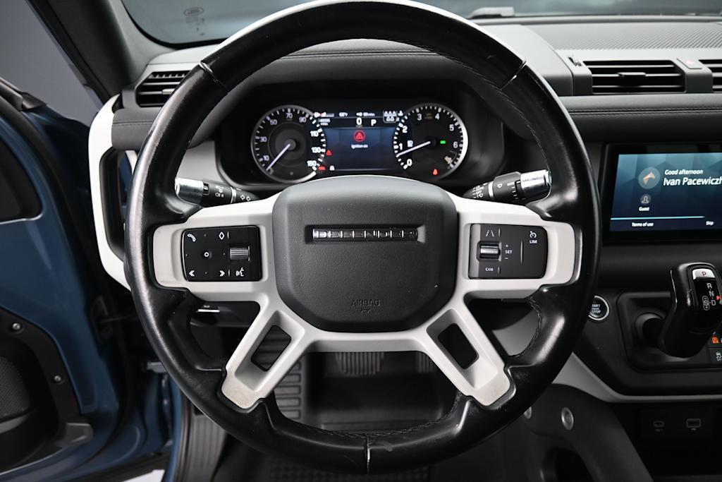Thumbnail: 2022 Land Rover Defender - 11