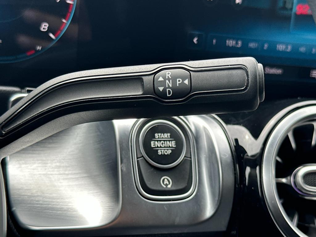 Thumbnail: 2021 Mercedes-Benz GLB - 25