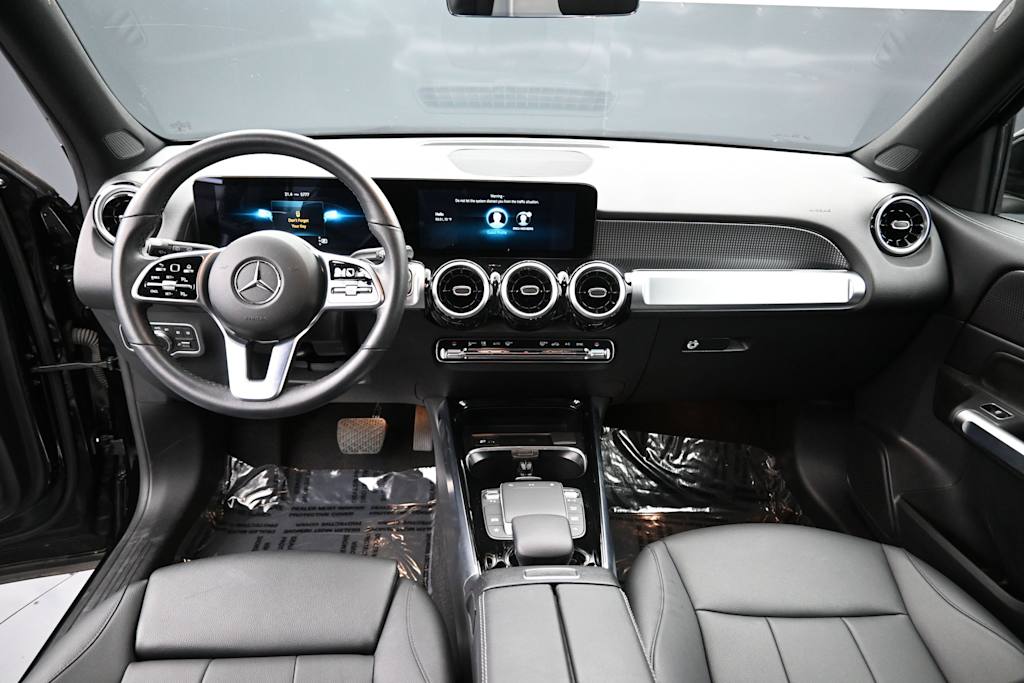 Thumbnail: 2022 Mercedes-Benz GLB - 8