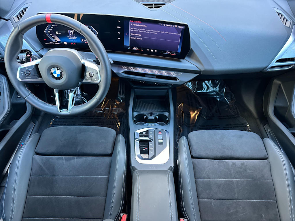 Thumbnail: 2025 BMW 2 Series - 2