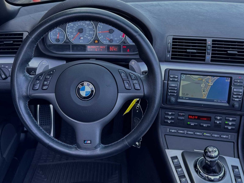 2006 BMW M3  11