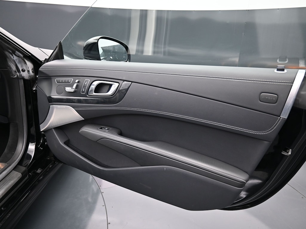 Thumbnail: 2013 Mercedes-Benz SL-Class - 20