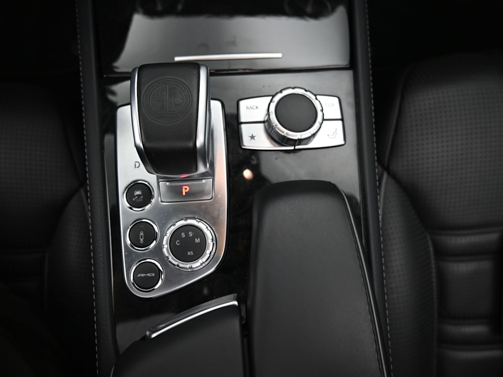 Thumbnail: 2013 Mercedes-Benz SL-Class - 12