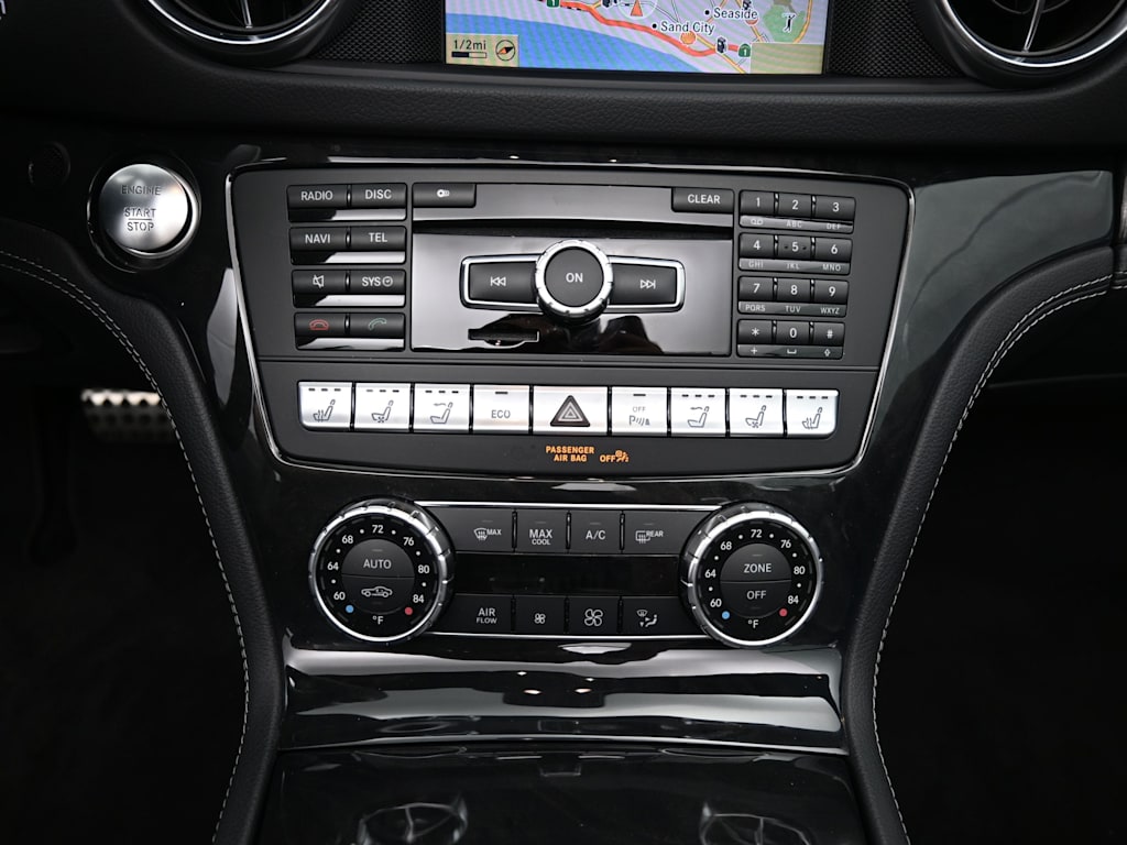 Thumbnail: 2013 Mercedes-Benz SL-Class - 19