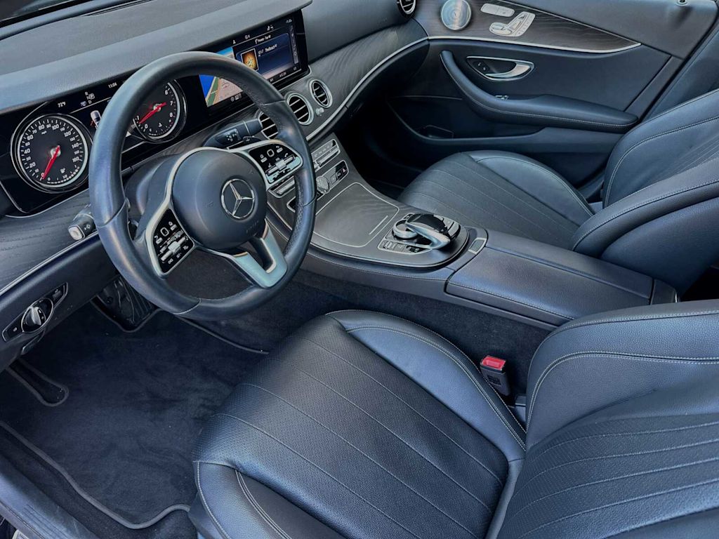 2019 Mercedes-Benz E-Class E 300 8