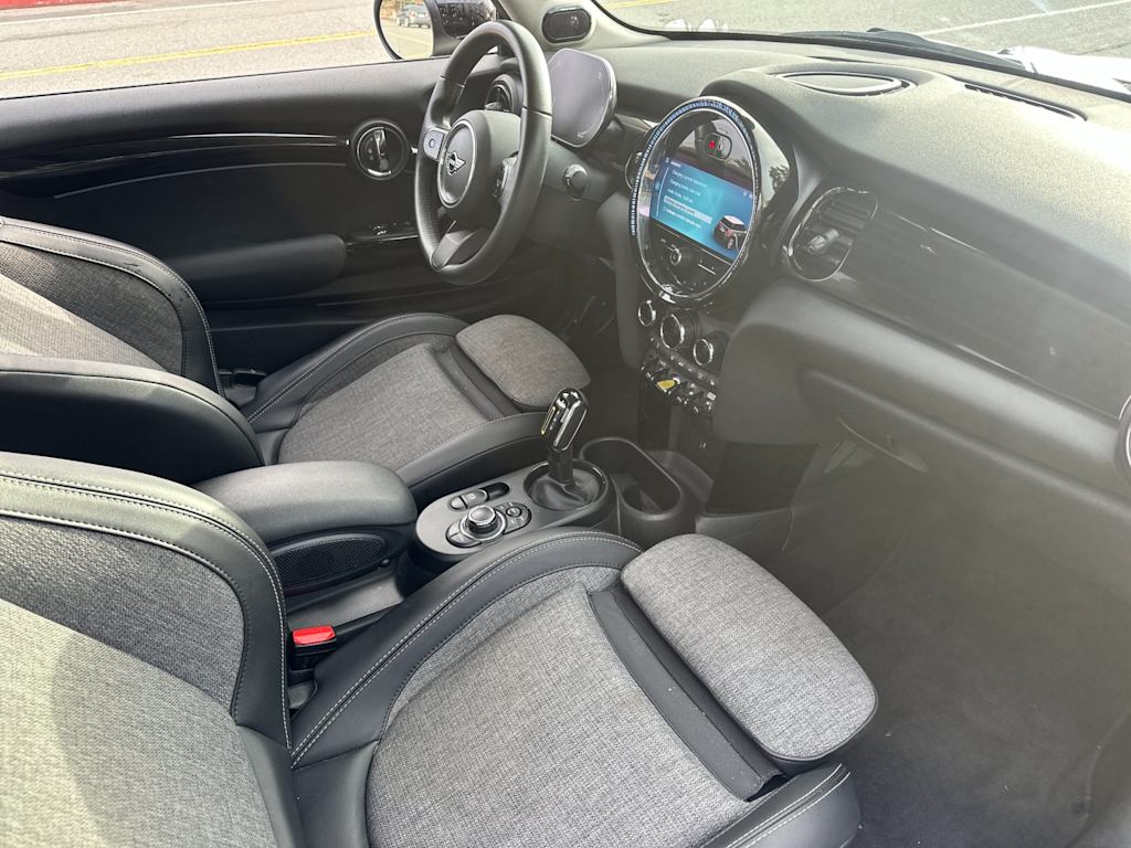 Thumbnail: 2023 MINI Cooper - 13