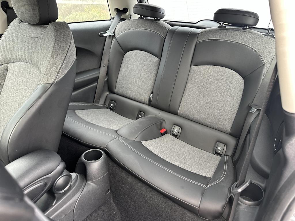 Thumbnail: 2023 MINI Cooper - 12