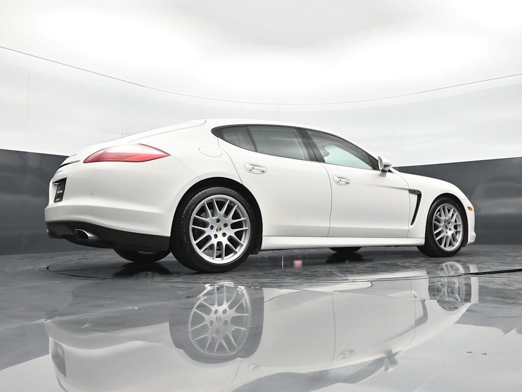 Thumbnail: 2011 Porsche Panamera - 41