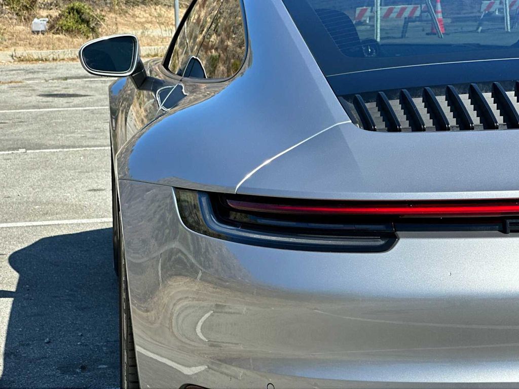 2021 Porsche 911 Carrera 7