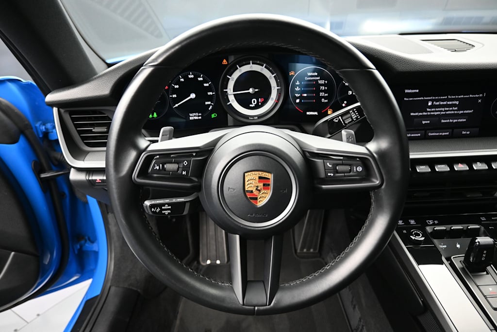 Thumbnail: 2022 Porsche 911 - 8
