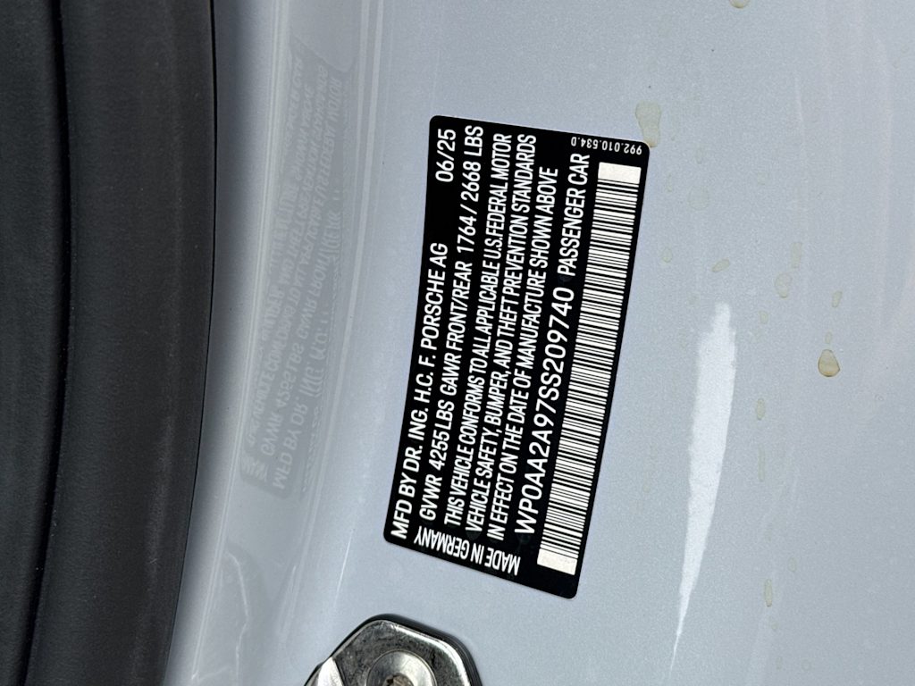 Thumbnail: 2025 Porsche 911 - 16