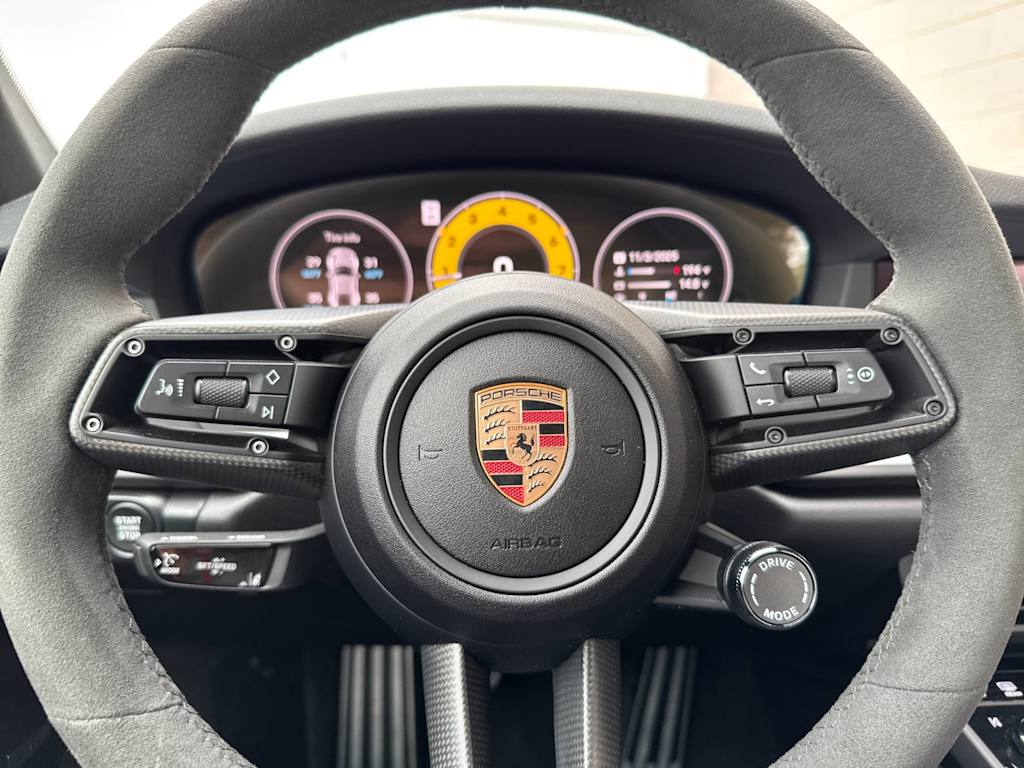 Thumbnail: 2025 Porsche 911 - 12