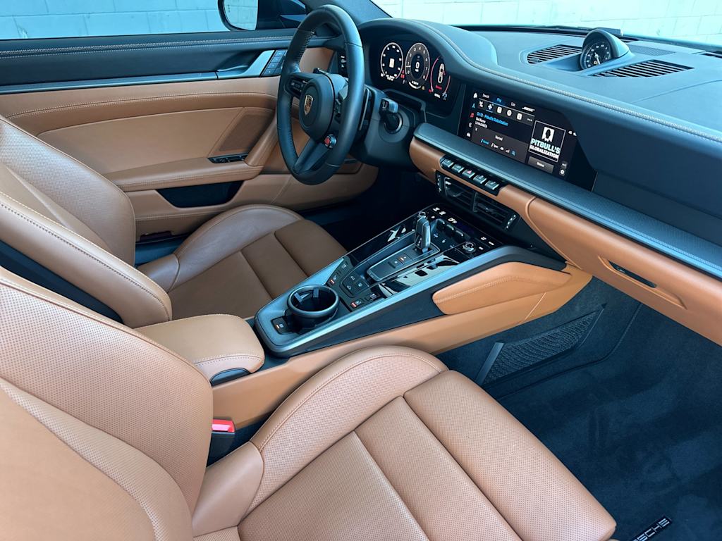 Thumbnail: 2025 Porsche 911 - 13