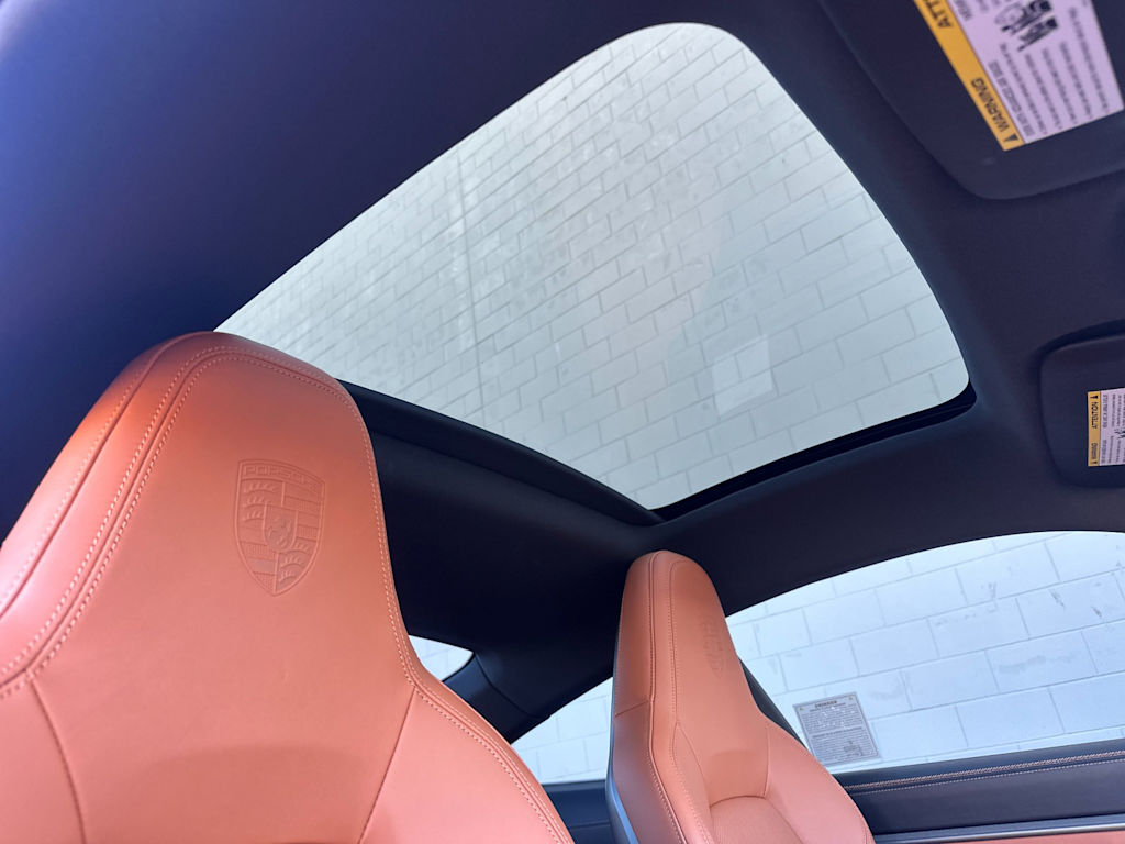 Thumbnail: 2025 Porsche 911 - 24