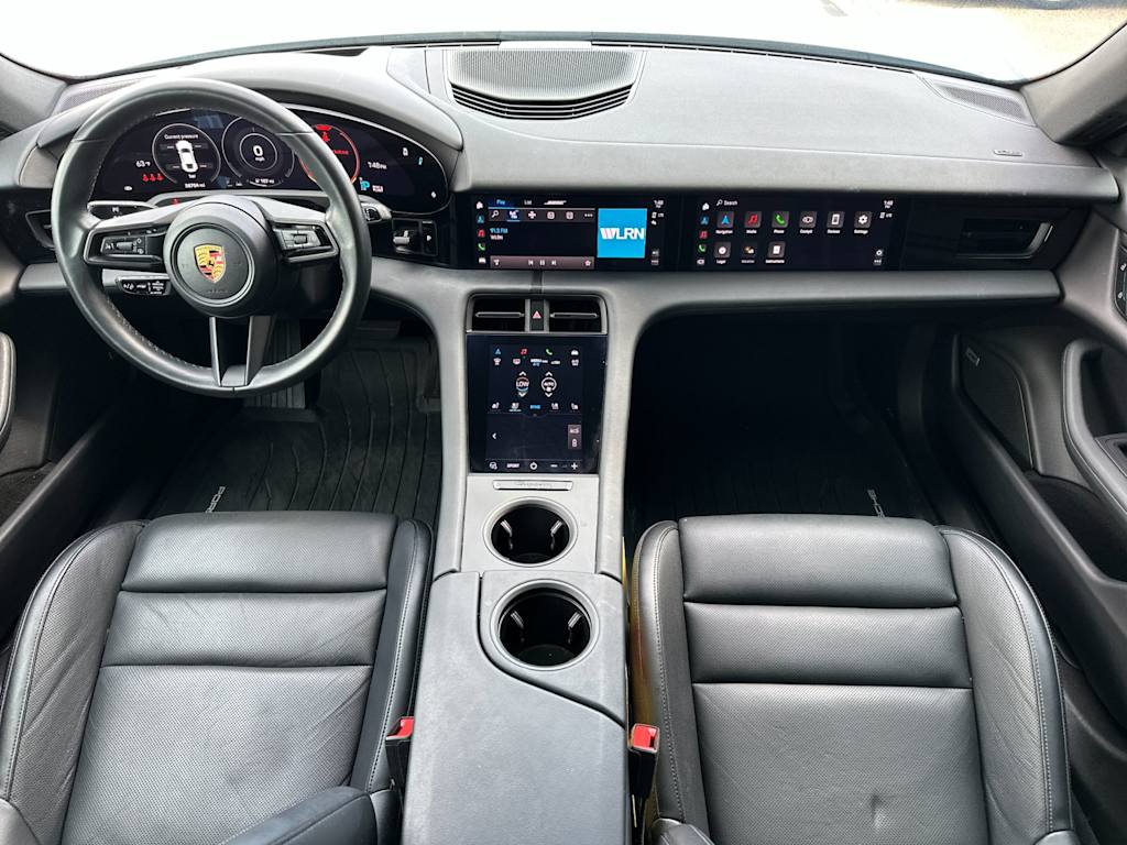 2022 Porsche Taycan  7