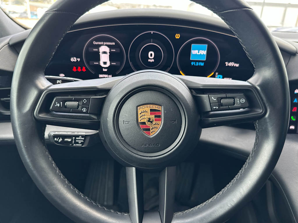 2022 Porsche Taycan  12