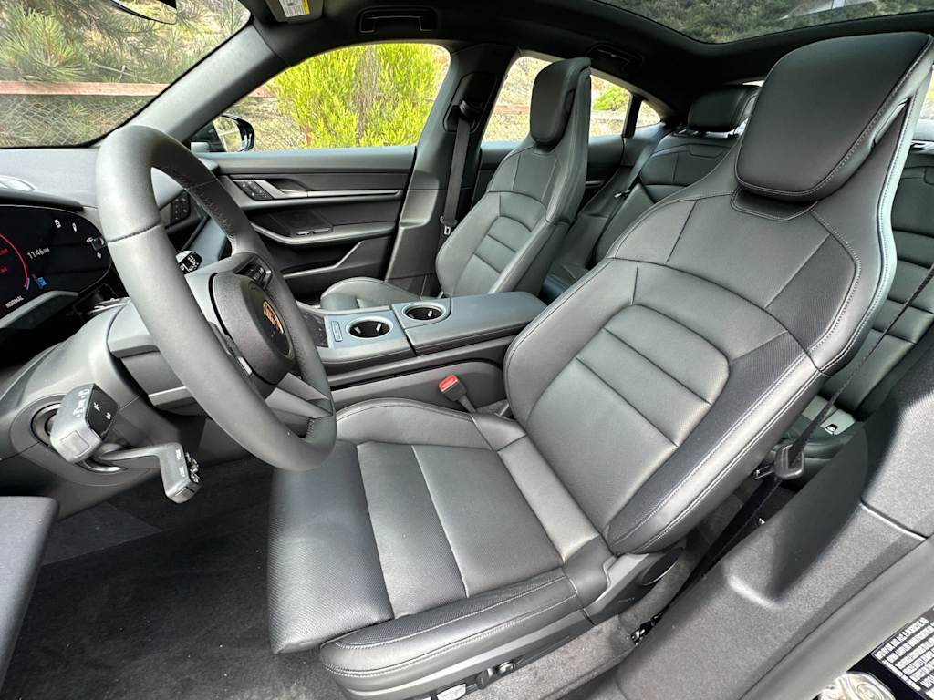 Thumbnail: 2025 Porsche Taycan - 9