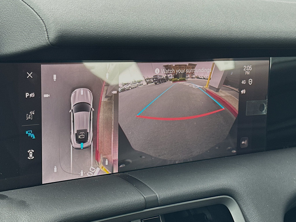 Thumbnail: 2025 Porsche Taycan - 23