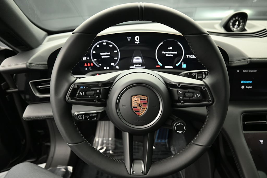 Thumbnail: 2026 Porsche Taycan - 10