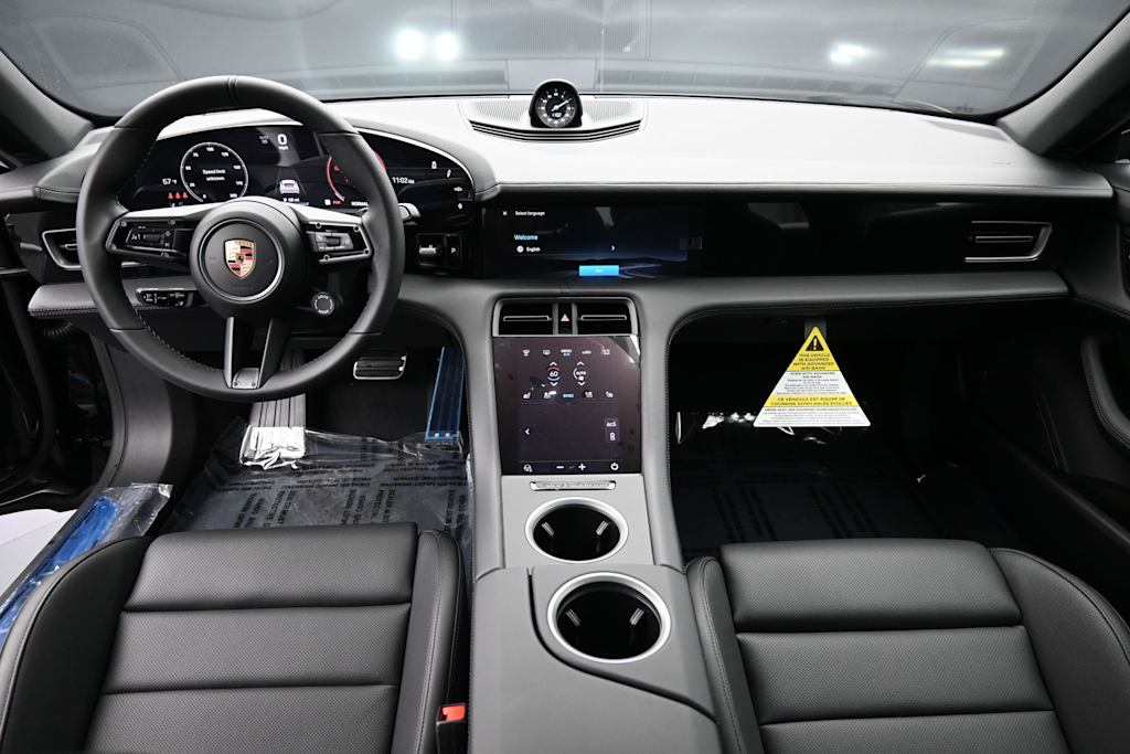 Thumbnail: 2026 Porsche Taycan - 7