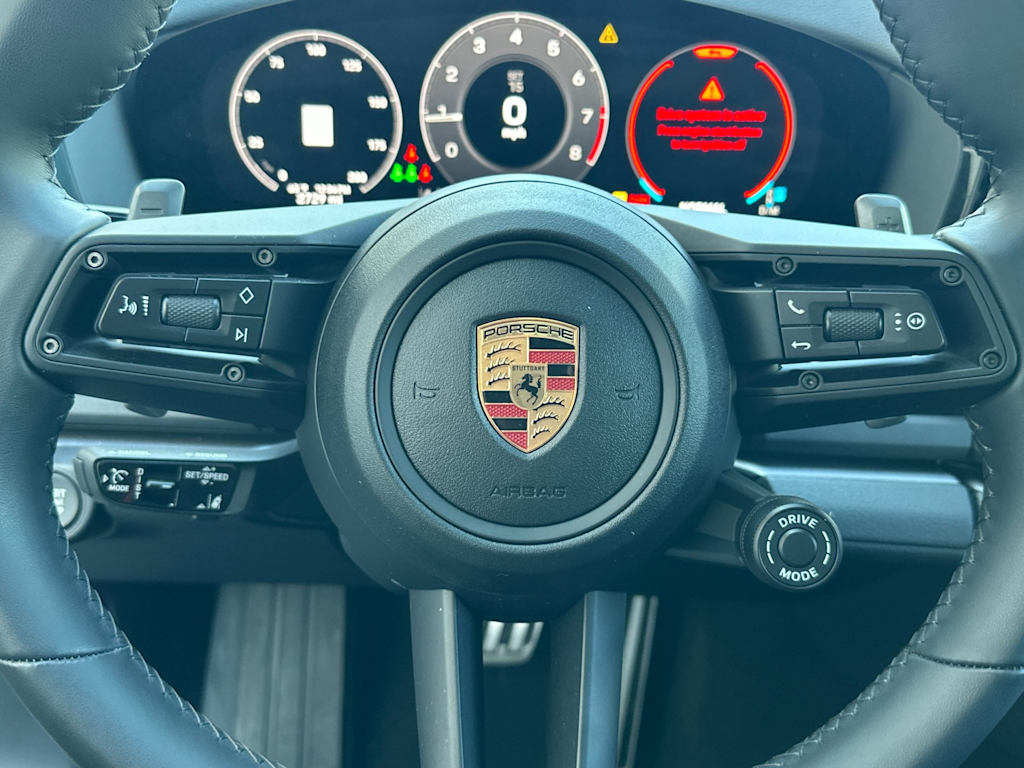 Thumbnail: 2025 Porsche Panamera - 14