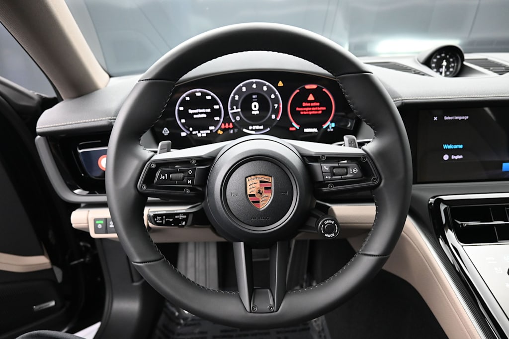 Thumbnail: 2026 Porsche Panamera - 10