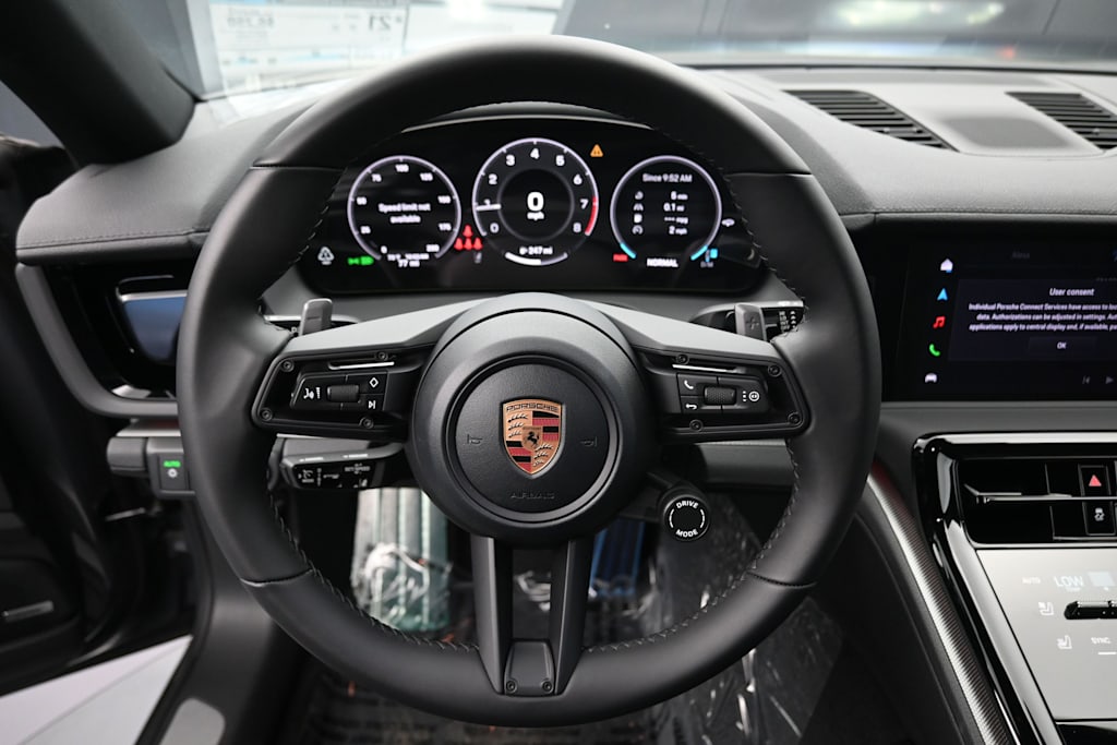 Thumbnail: 2026 Porsche Panamera - 11