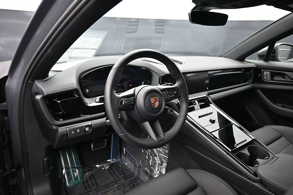 Thumbnail: 2026 Porsche Panamera - 2