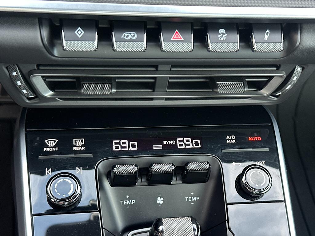 Thumbnail: 2023 Porsche 911 - 27