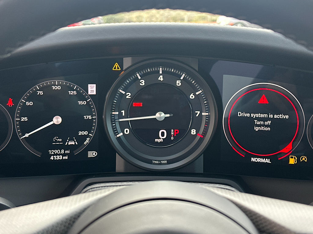 Thumbnail: 2023 Porsche 911 - 17