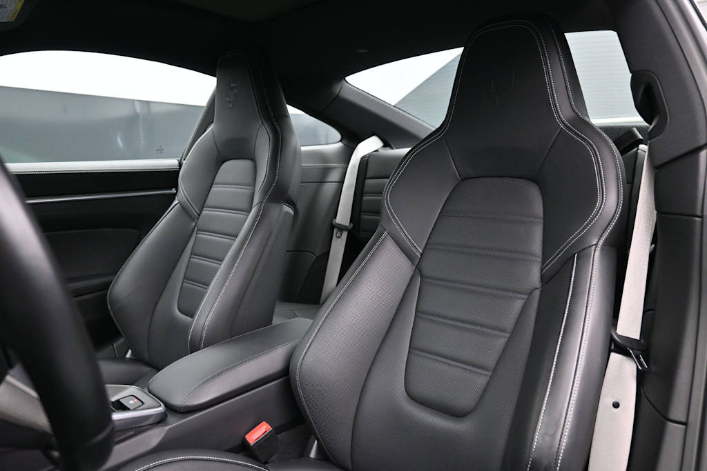 Thumbnail: 2023 Porsche 911 - 9