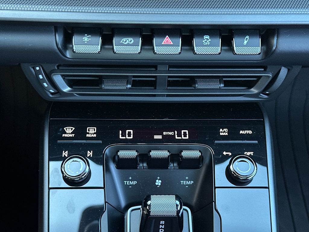 Thumbnail: 2024 Porsche 911 - 27