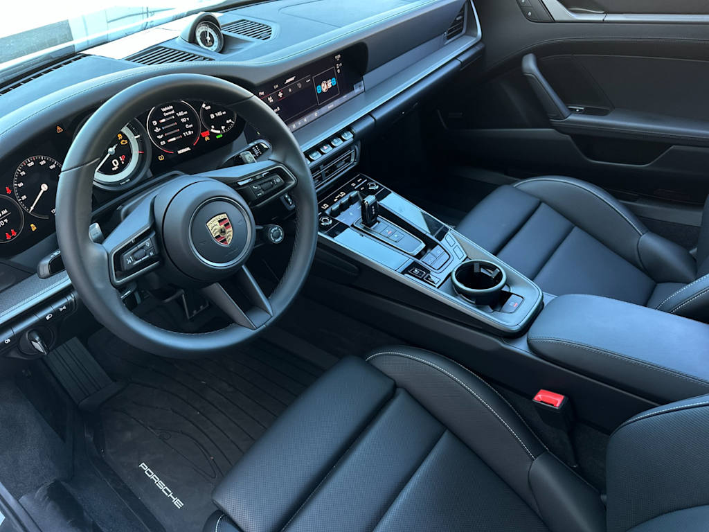 Thumbnail: 2024 Porsche 911 - 2