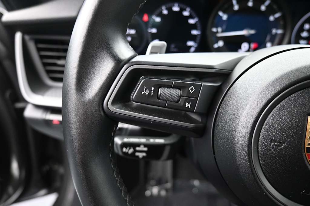 Thumbnail: 2021 Porsche 911 - 15
