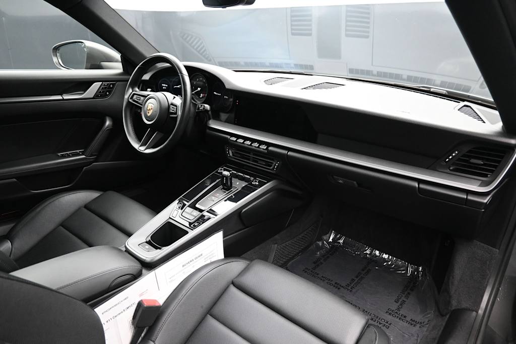 Thumbnail: 2021 Porsche 911 - 10