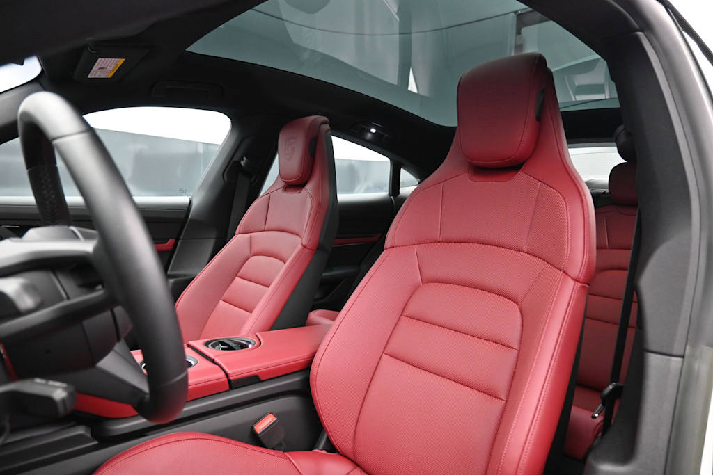 Thumbnail: 2024 Porsche Taycan - 8