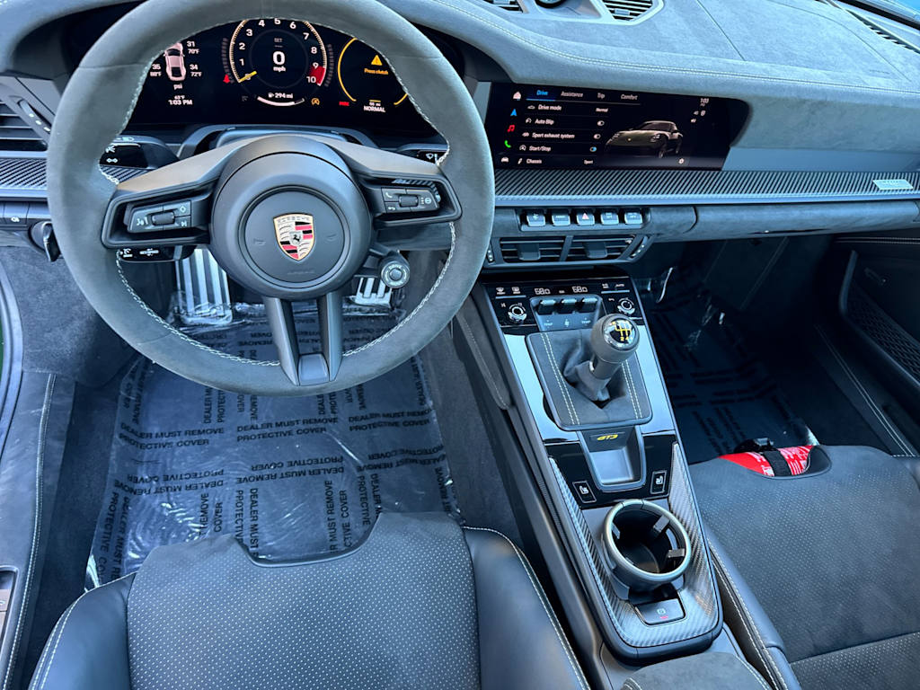 Thumbnail: 2026 Porsche 911 - 8