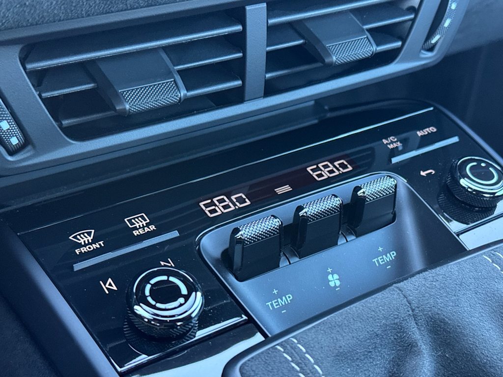 Thumbnail: 2026 Porsche 911 - 25