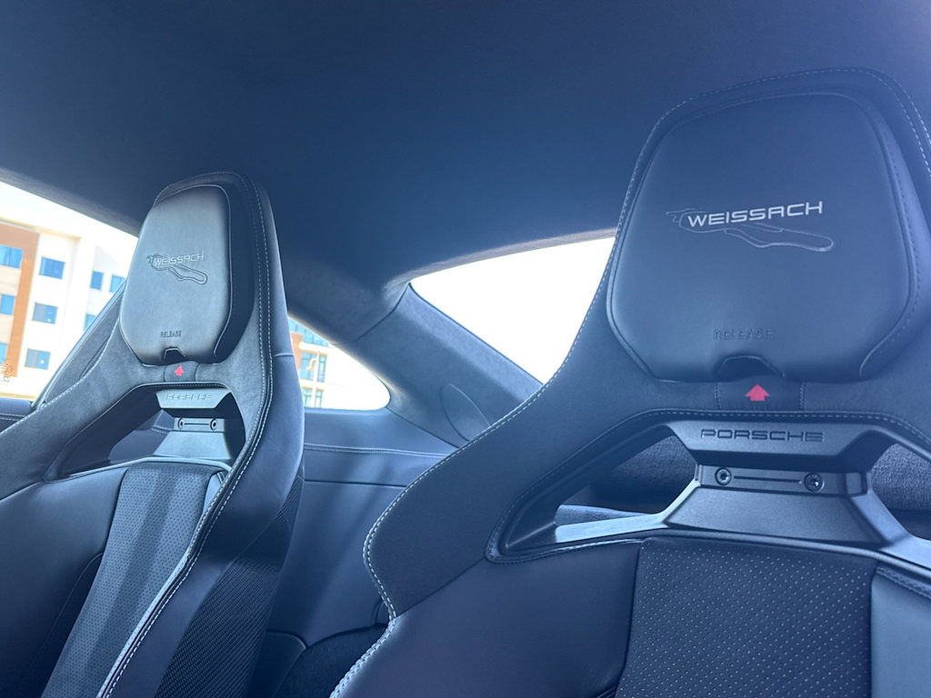 Thumbnail: 2026 Porsche 911 - 9