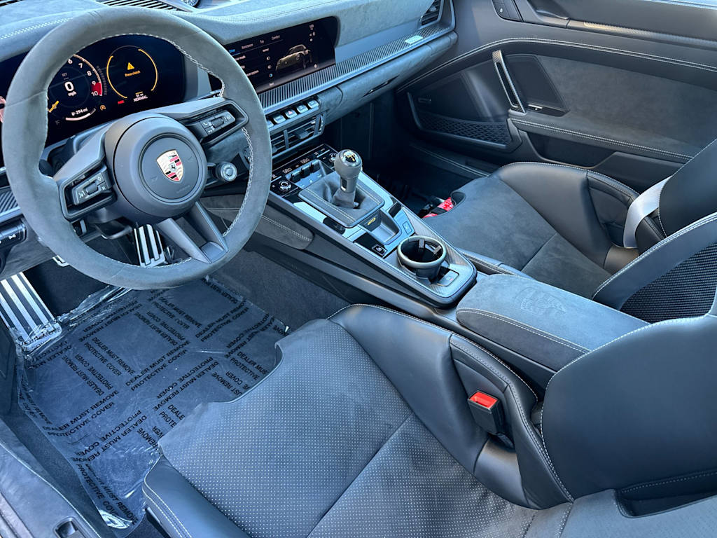 Thumbnail: 2026 Porsche 911 - 2