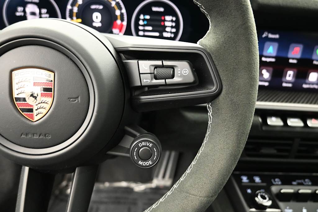 Thumbnail: 2026 Porsche 911 - 14