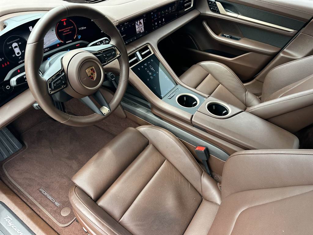 Thumbnail: 2020 Porsche Taycan - 2