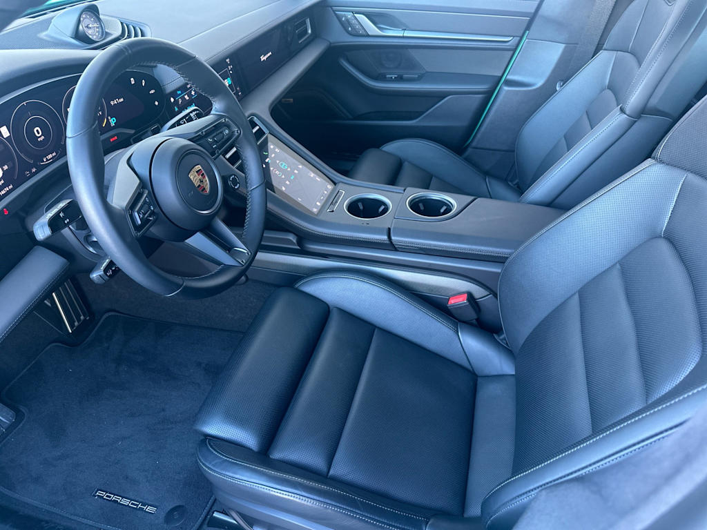 Thumbnail: 2024 Porsche Taycan - 10
