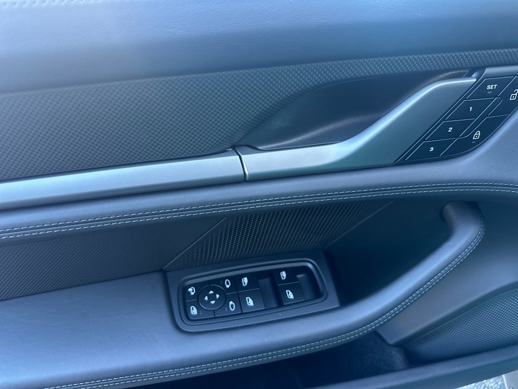 Thumbnail: 2024 Porsche Taycan - 21