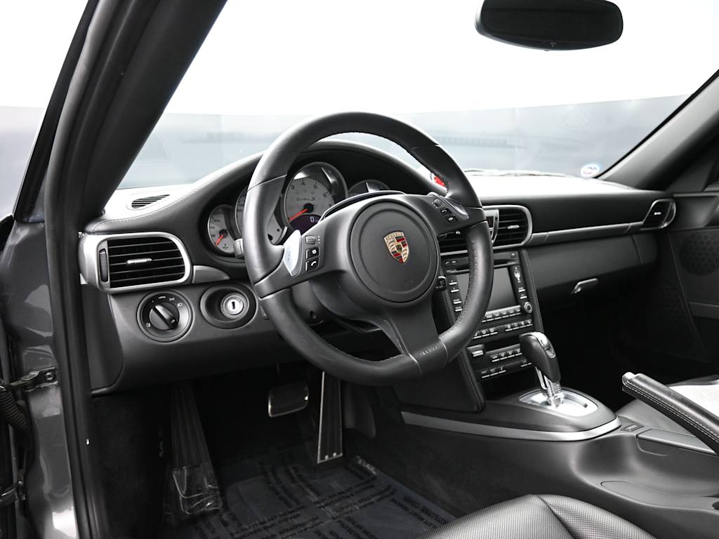 Thumbnail: 2013 Porsche 911 - 2