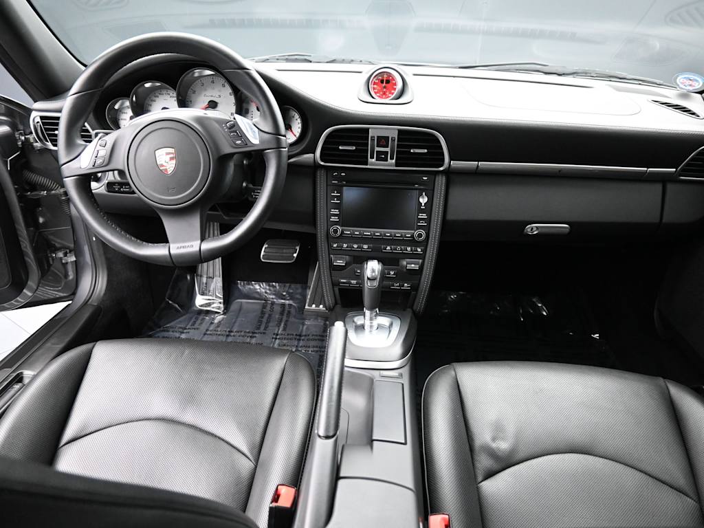 Thumbnail: 2013 Porsche 911 - 9
