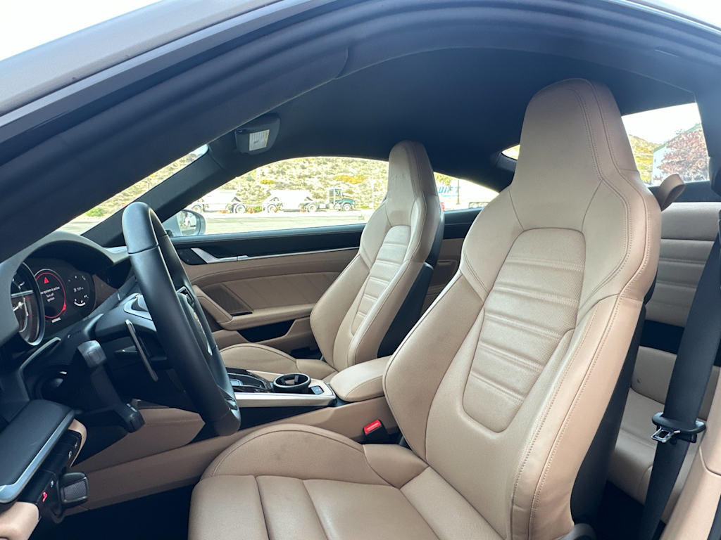 Thumbnail: 2024 Porsche 911 - 9