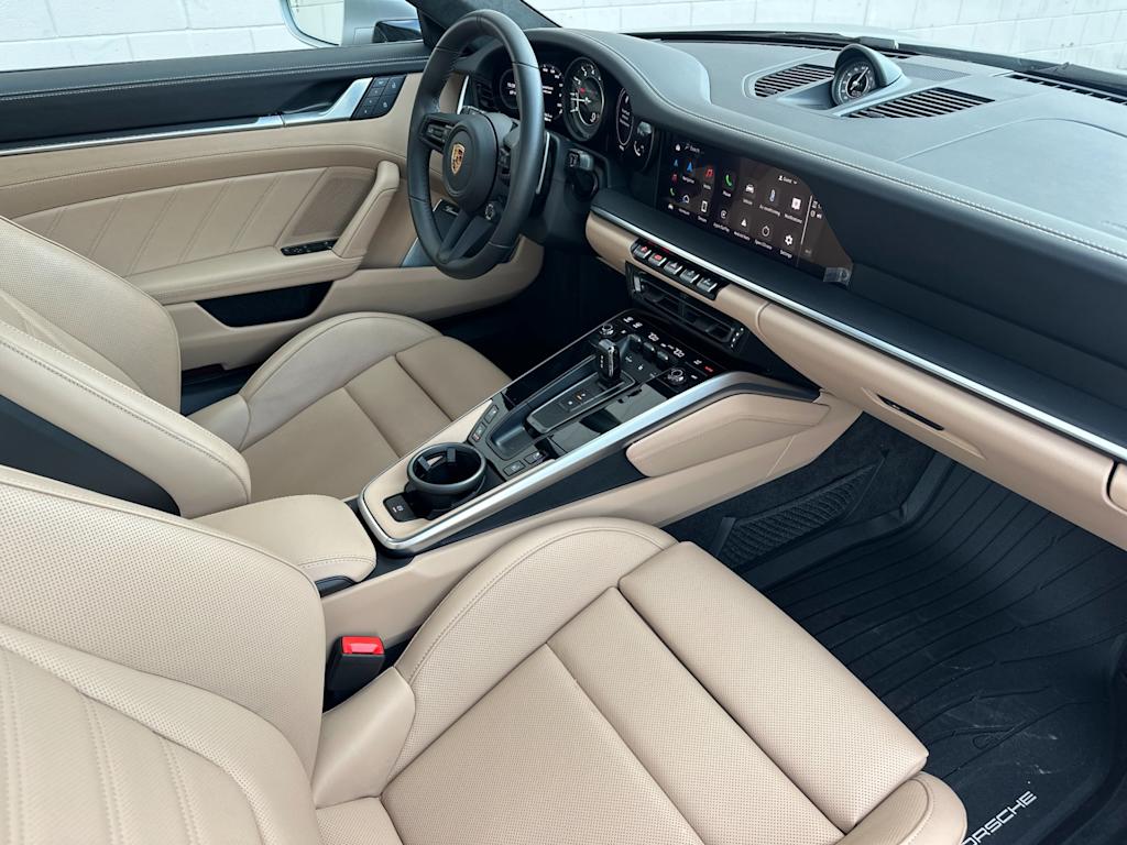 Thumbnail: 2024 Porsche 911 - 12